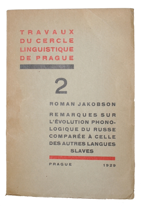 Remarques sur l'évolution phonologique du russe comparée à celle des autres langues slaves.