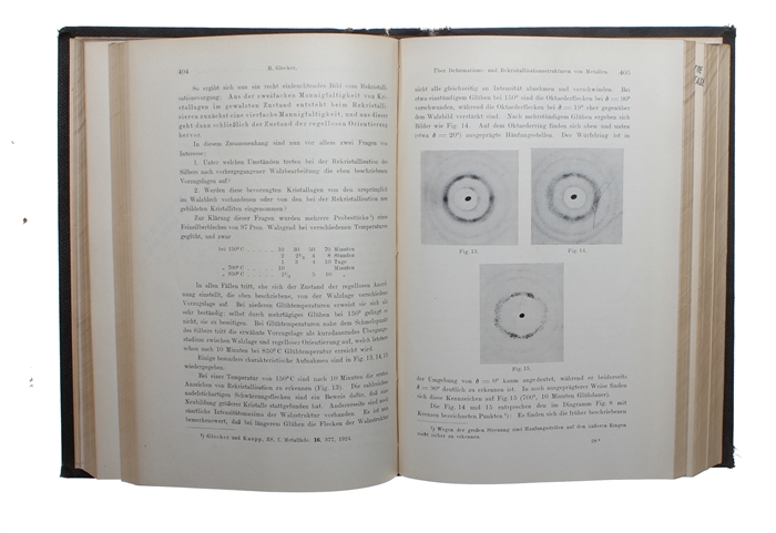 Über den Zusammenhang des Abschlusses der Elektronengruppen im Atom mit der Komplexstruktur der Spektrum. (On the Connexion between the Completion of Electron Groups in an Atom with the Complex Structure of Spectra).