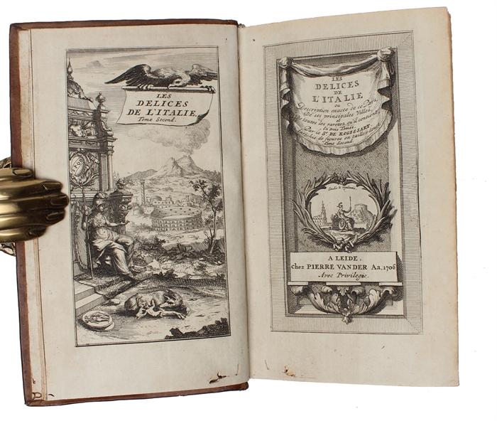 Les Delices de l'Italie, ou Description exacte de ce pays, de ses Principales Villes, et de toutes les raretez, qu'il contient. 3 vols. 