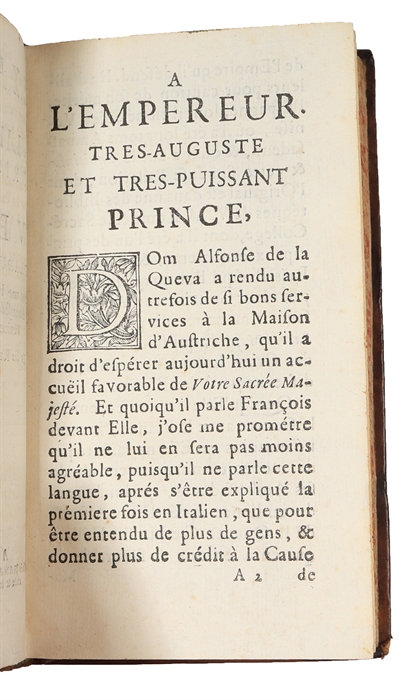 Examen de la liberté originaire de Venise traduit de l'italien Avec une harangue de Loüis Hélian Ambassadeur de France contre les Vénitiens, Traduite du Latin. Et des remarques historiques.