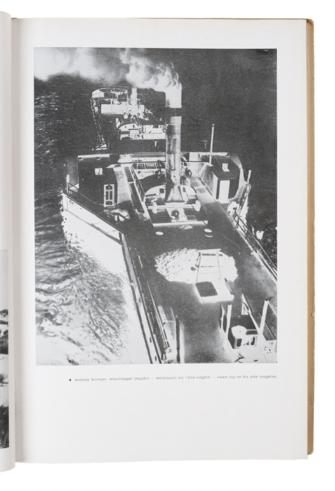 Foto-Auge. 76 Fotos der Zeit zusammengestellt von F. Roh und J. Tschichold. Oeil et photo. 76 photographies de notre temps choisies par F. Roh et J. Tschichold. Photo-eye. 76 photoes of the period edited by F. Roh and J. Tschichold.