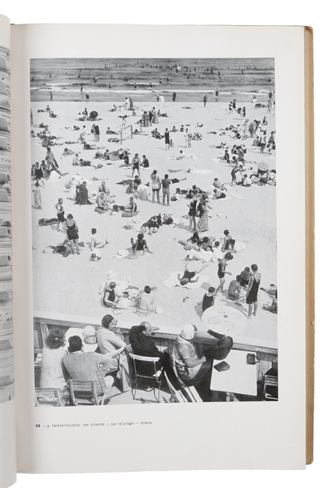 Foto-Auge. 76 Fotos der Zeit zusammengestellt von F. Roh und J. Tschichold. Oeil et photo. 76 photographies de notre temps choisies par F. Roh et J. Tschichold. Photo-eye. 76 photoes of the period edited by F. Roh and J. Tschichold.