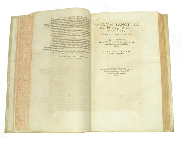 Operum, quae extant, omnium per Ioannem Langum Silesium, è Graeco in Latinum sermonem versorum, & Sententijs priscorum sanctorum Patrum illustratorum. Tomi III. Quorum primo continentur: Oratio ad Grecos Gentiles. Ad senatum Romanum Christianorum defen...