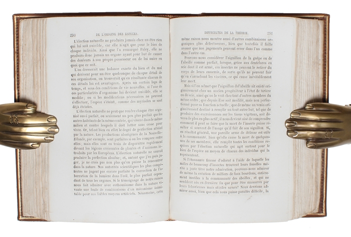 De L'Origine des Espèces ou des Lois du Progrès chez les Étres organisés par Ch. Darwin. Traduit en francais sur le troisieme Édition avec l'autorisation de l'Auteur par Mlle Clémence-Auguste Royer. Avec une Preface et des Notes du Traducteur.