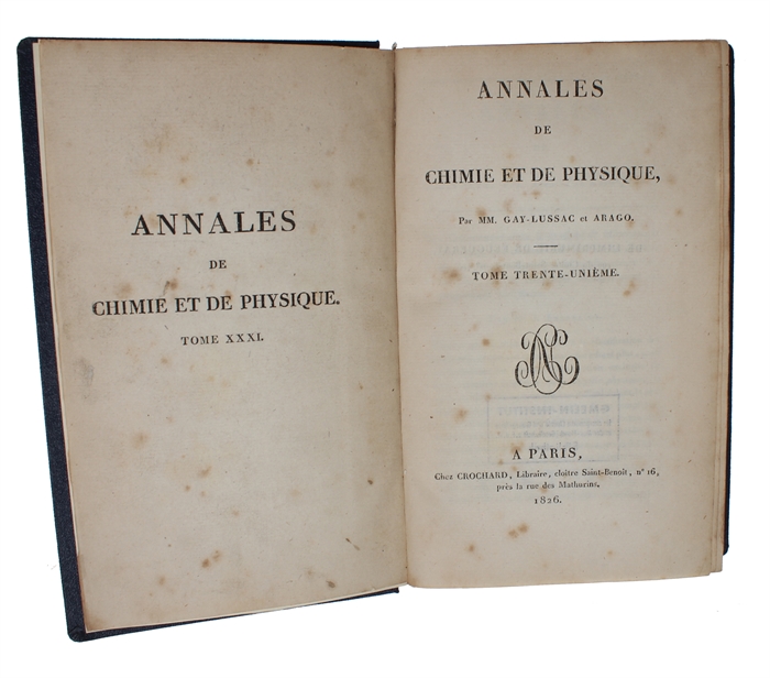 Des Changemens dans la système de Minéralogie chimique, qui doivent nécessairement résulter de la proprieté qur possèdent les corps isomorphes, de se remplacer mutuellement en proportions indéfinies.