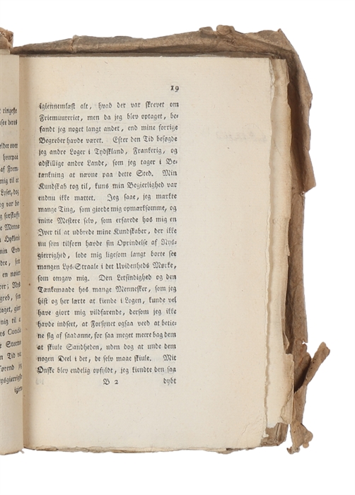 Friemuurer-Ordens Apologie. Af Broder * * * * Medlem af den * * skottiske Loge til P *. Philadelphia i Aaret 5651, d. e. 3882. Nu paa Dansk.