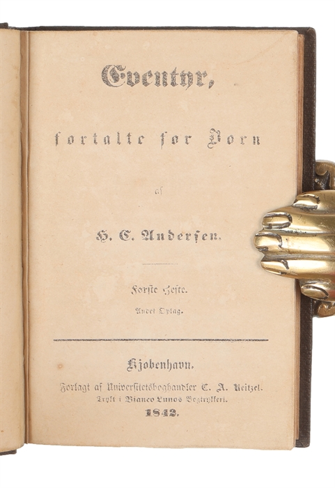 Eventyr fortalte for Børn. (1.-3. Hefte) + Eventyr fortalte for Børn. Ny Samling (1.-3. Hefte). 2 Bind. [I.e. Fairy Tales Told for Children. 6 issues, divided into two volumes].

